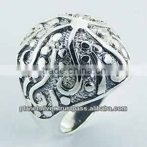 Antiqued Top Shiny Sun & Dots Relief 925 Silver Designer Ring thumbnail-1