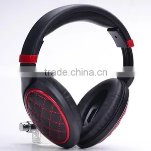 EP11 Noise Reduction OEM Headphone Factory thumbnail-1