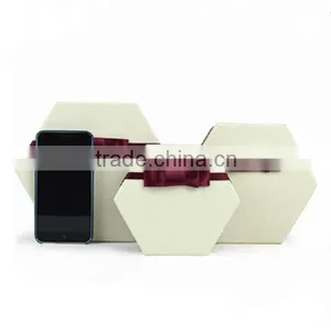 Large Round Creative Paper Packaging Cardboard Gift Box thumbnail-3