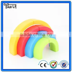 Plastic 4 in 1 Colourful Non-toxic Rainbow Highlighter, Custom Magic School Student Rainbow Highlighter thumbnail-3