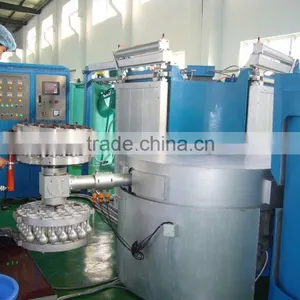 Latest Model and Design Three Arms Carousel Rotomolding Machine for Manufacturing Plastic Products thumbnail-1