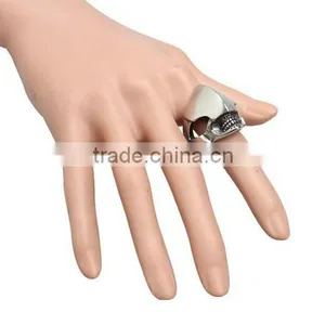 Vintage Men's Ring Decoration Carved Skull Titanium Steel Stainless Steel thumbnail-5