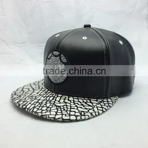 Custom Design Your Own Logo 6 Panel Leather Snapback Caps thumbnail-2