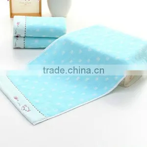 White Dots Jacquard Quicky Dry Towel thumbnail-3
