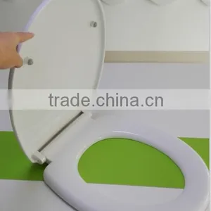 High Quality Sanitary Ware Bathroom White Round Duroplast 17'' Toilet Seat thumbnail-4