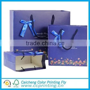 Christmas Holiday Paper Gift Store Packaging Shopping Bag thumbnail-5