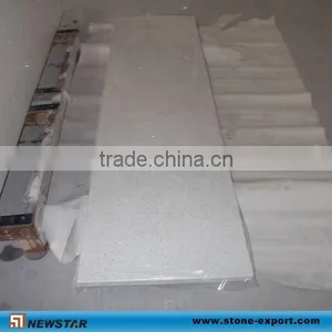 White Quartz With Glass thumbnail-1