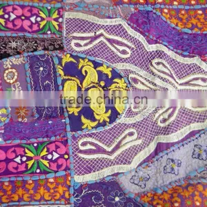 Indian Vintage Textiles - Indian Handcrafted Wall Hanging Graced With Khambadia Patchwork Cotton Tapestry thumbnail-4