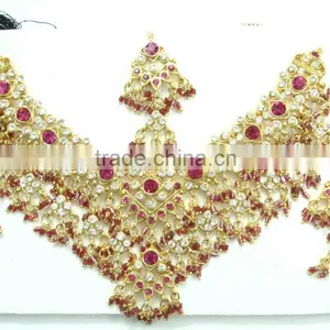 Indian Traditional Jewelry thumbnail-1