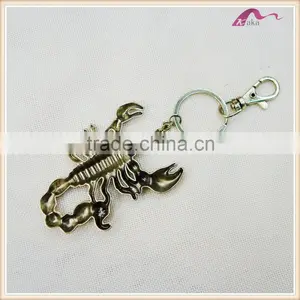 Vivid Metal Scorpion Shaped Animal Keychain Customized thumbnail-2