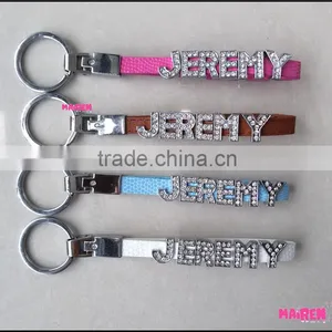 Metal Leather Tourist Souvenir Name Key Chain With Letter thumbnail-3