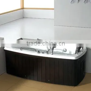 Massage Bathtub With Wooden Panel thumbnail-1