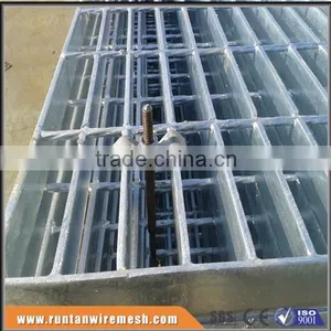 ASTM A36 Hot Dipped Galvanized Trench Bar 30x3 Galvanized Steel Grating (Trade Assurance) thumbnail-3