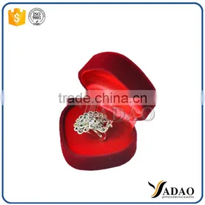 Fashion Heart Shape Flocking Jewelry Packaging Box Wholesale thumbnail-5