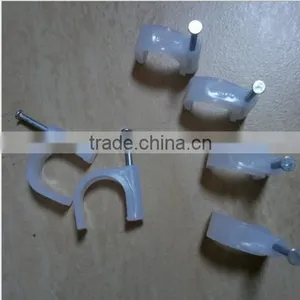 Nail-In Plastic Strp Clip thumbnail-1