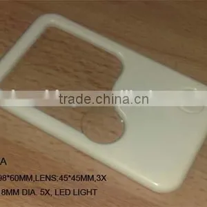 Pocket Magnifier With Flashlight and UV LED thumbnail-4
