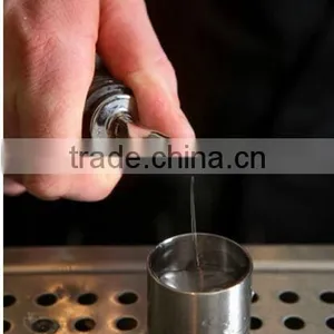 New Design Metal Wine Pourer With LOGO thumbnail-2