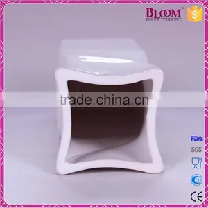 Ceramic Home Decoration for Wholesale White Vases thumbnail-3
