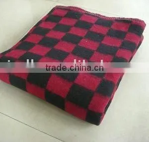 Recycle Grid Blanket thumbnail-1