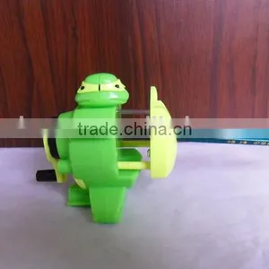 Tortoise Shaped Hand Crank Pencil Sharpener thumbnail-5
