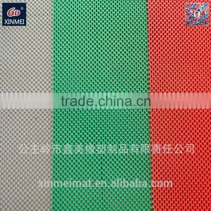 Waterproof Hollow Out Anti Slip Pvc Play Mat thumbnail-3