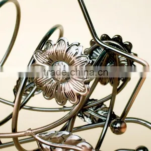 Metal Wine Rack Bottle Holder Decor Storage Single Bottle Wine Rack thumbnail-4