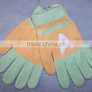Magic Glove / Knitted Glove thumbnail-1