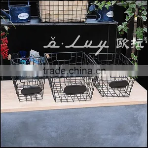 S/3 Grey Weavy Wire Basket Set thumbnail-2
