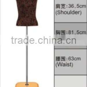 Fashionable Fabric Movable Mannequin Female With Wood Base thumbnail-1