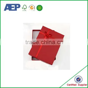 Costom Fancy Paper Luxury Clothing Folding Cardboard Box for Packaging thumbnail-4