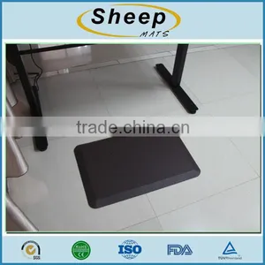High Quality Custom Polyurethane Floor Mat thumbnail-1