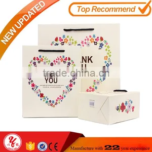 Delicate Fashion Gift Packing Paper Bags and Boxes for Shopper thumbnail-1