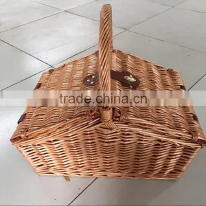 Mountain Shape Wichker Picnic Basket With Handle and Leather Connect thumbnail-1
