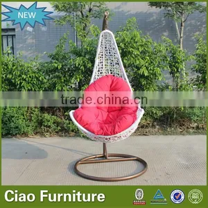 Outdoor Hanging Basket Rattan Swing Chair thumbnail-2