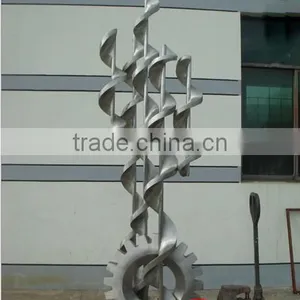 Urban Landmark Stainless Steel Sculptures thumbnail-1