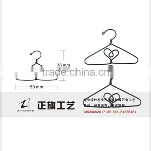 Mini Metal Clothes Hangers thumbnail-1