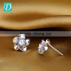 High Quality Korean Sliver Flower Stud Earrings Diamond Earring thumbnail-3