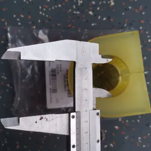 Original Best Price Higer Bus Important Parts Price KLQ6796 Stabilizer Bar Bushing 29E04-08031.45X90 thumbnail-3
