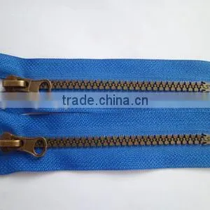 5# Plastic Resin Zipper Nickel Teeth Zipper Close End Zipper With Auto Lock Slider Zipper Porcket Zipper thumbnail-1
