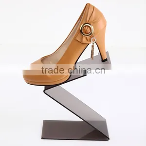 Acrylic High-heel Shoe Display Stand Counter Top Acrylic Shoe Display Holder thumbnail-3