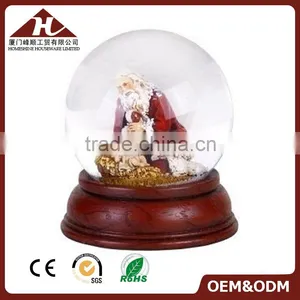 High Quality Xmas Figurines Snowglobe Metal Base thumbnail-3