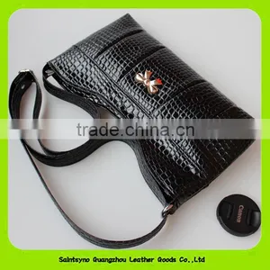 15604 High Quality Factory Direct Design Trend Leather Handbag thumbnail-1