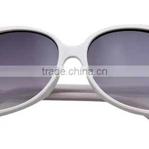 2015 Wholesale Italy Designer Replica Sunglasses Promotion Sun Glass thumbnail-2