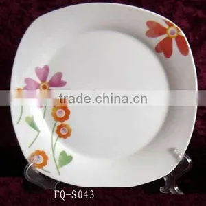 Porcelain Dinnerware Plate thumbnail-1