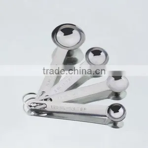 Stainless Steel Heart Shape Measuring Spoon Set thumbnail-3