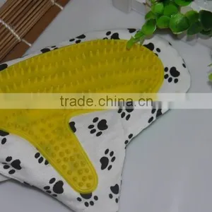 Rubber Pet Dog Washing Brush thumbnail-1
