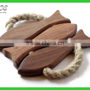 Fish Shape Wooden Coasters thumbnail-1