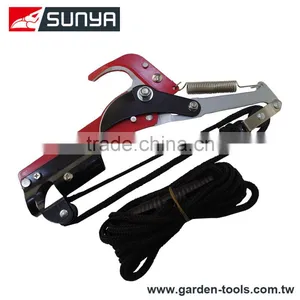 Taiwan Top Garden Telescopic Long Reach Pole Tree Pruner thumbnail-1