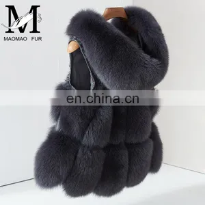 2017 New Fashion Real Fox Fur Geilt High Quality Fur Vest With Hood thumbnail-4