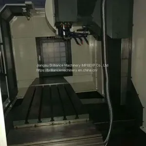 New Taiwan TM-1068 Vertical Machine Center thumbnail-2